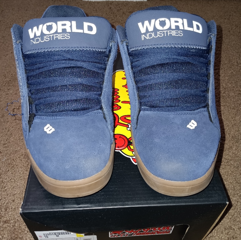 World industries skateboard shoes